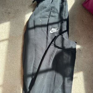 Nike Black Fleece Sweatpants